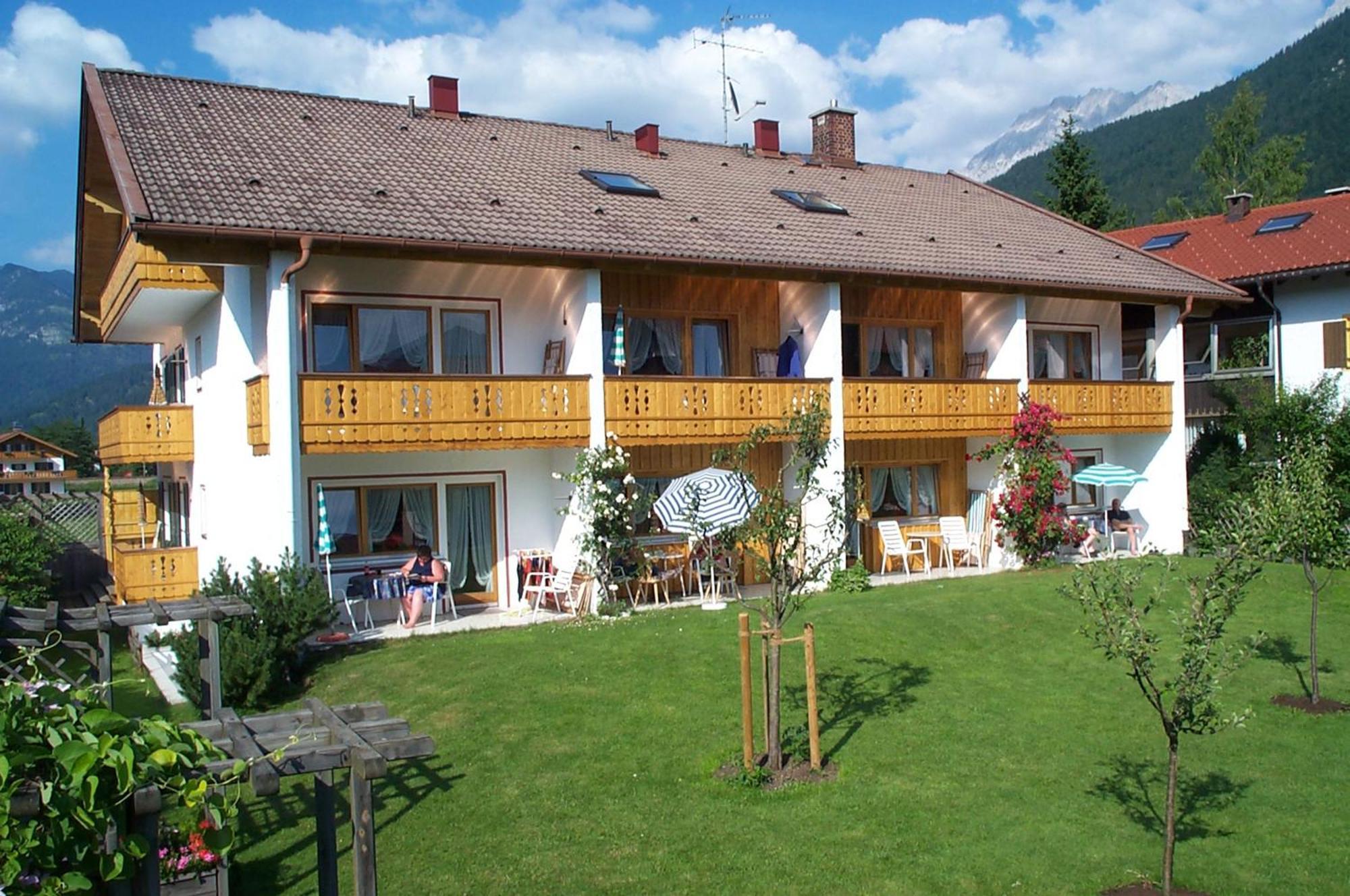 Ferienapartmenthaus Hubertushof Mittenwald Zewnętrze zdjęcie